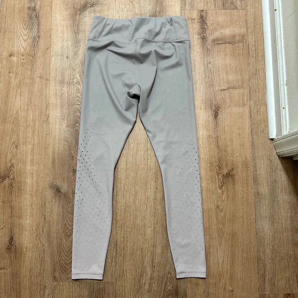 ATHLETA | Women's Gray Ombre Perforated Athleisure Workout Leggings, Size S